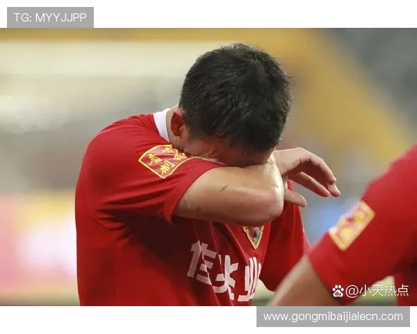 深入阅读真人真事足球博客,发现足球运动员背后那些感人至深的真实人生经历 深入阅读真人真事足球博客,发现足球运动员背后那些感人至深的真实人生经历